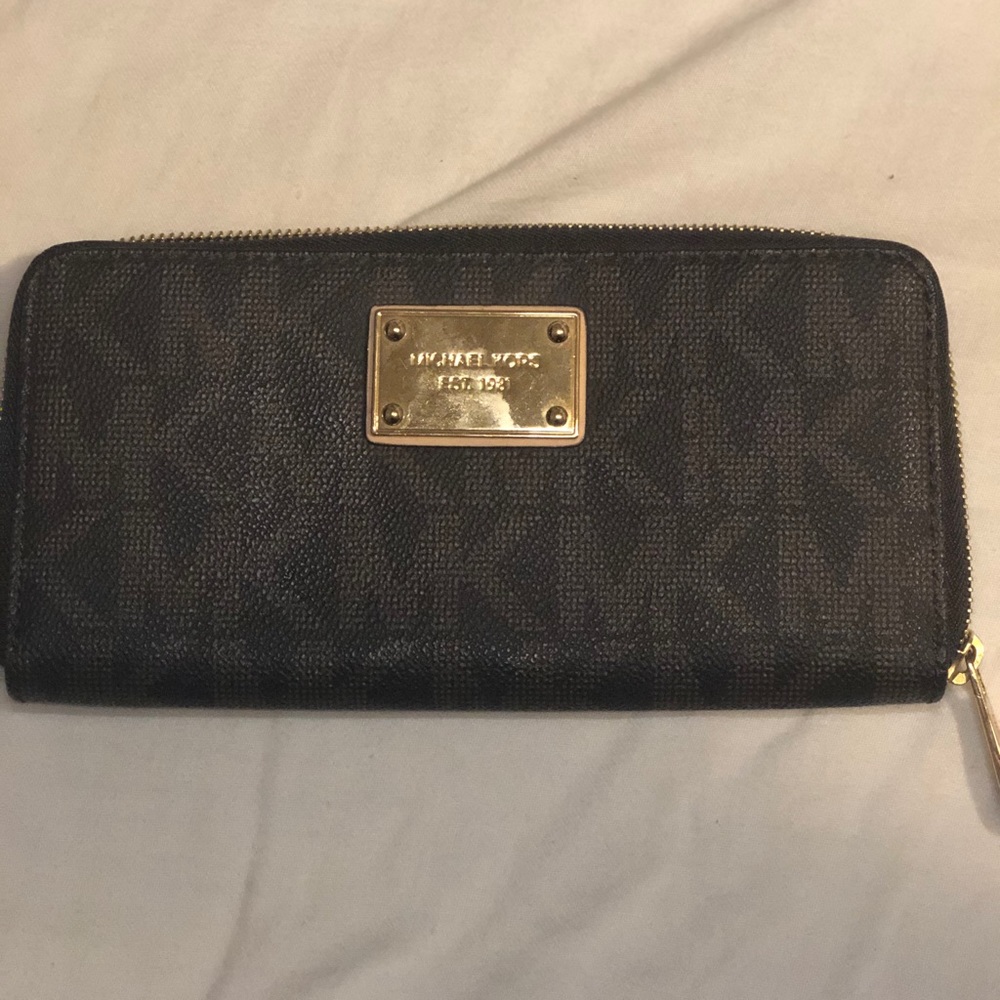 Michael Kors monogram wallet